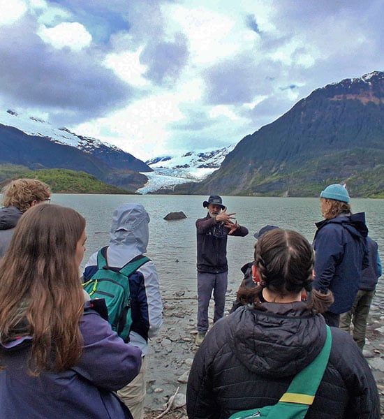 guide-at-glacier